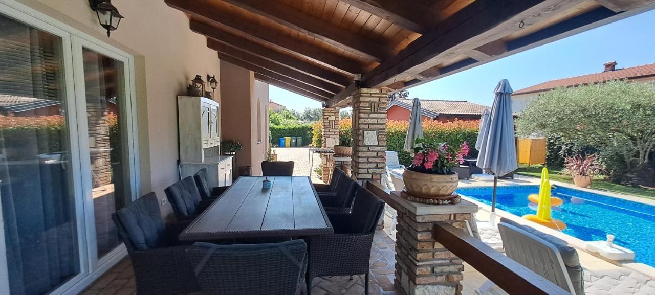 Villa Agava Umag Extérieur photo