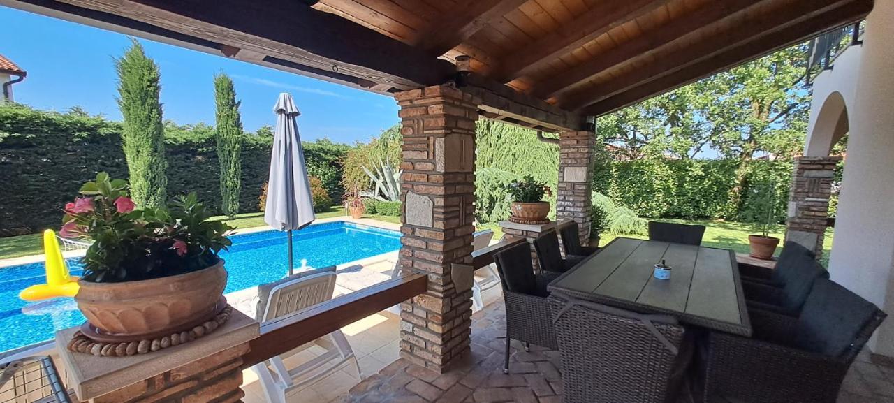 Villa Agava Umag Extérieur photo